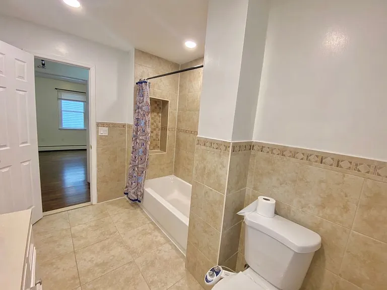19 Hillcrest Ave — Photo 15