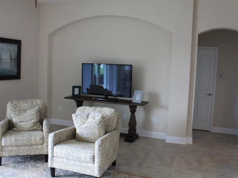 214 Flora Lake Cir — Photo 11