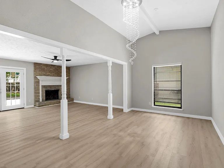 3902 Marywood Dr — Photo 10
