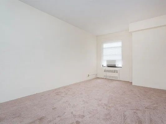 Sold by Keller Williams Realty Landmark | media 14