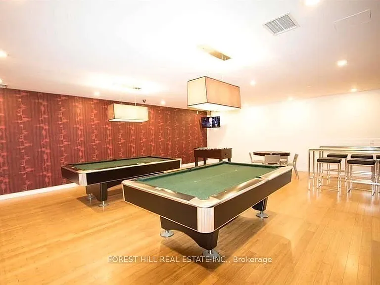 10 Capreol Ct #929 — Photo 9