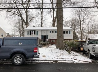 24 Longport Rd, Parsippany, NJ 07054