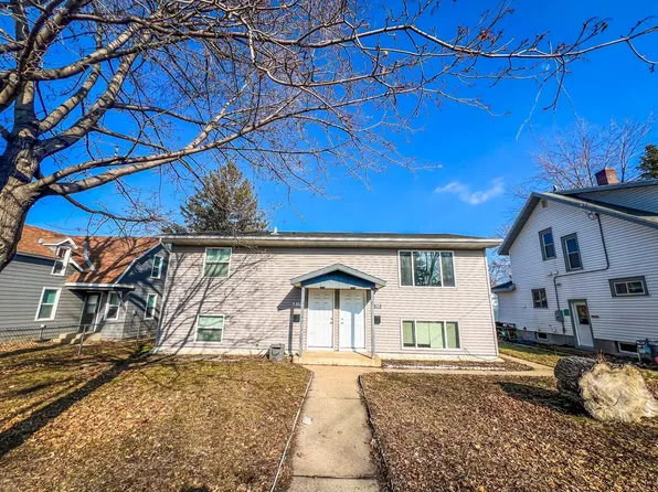 808 9th Ave N, Saint Cloud, MN 56303