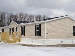 61 Robinson Dr, Battle Creek, MI 49017