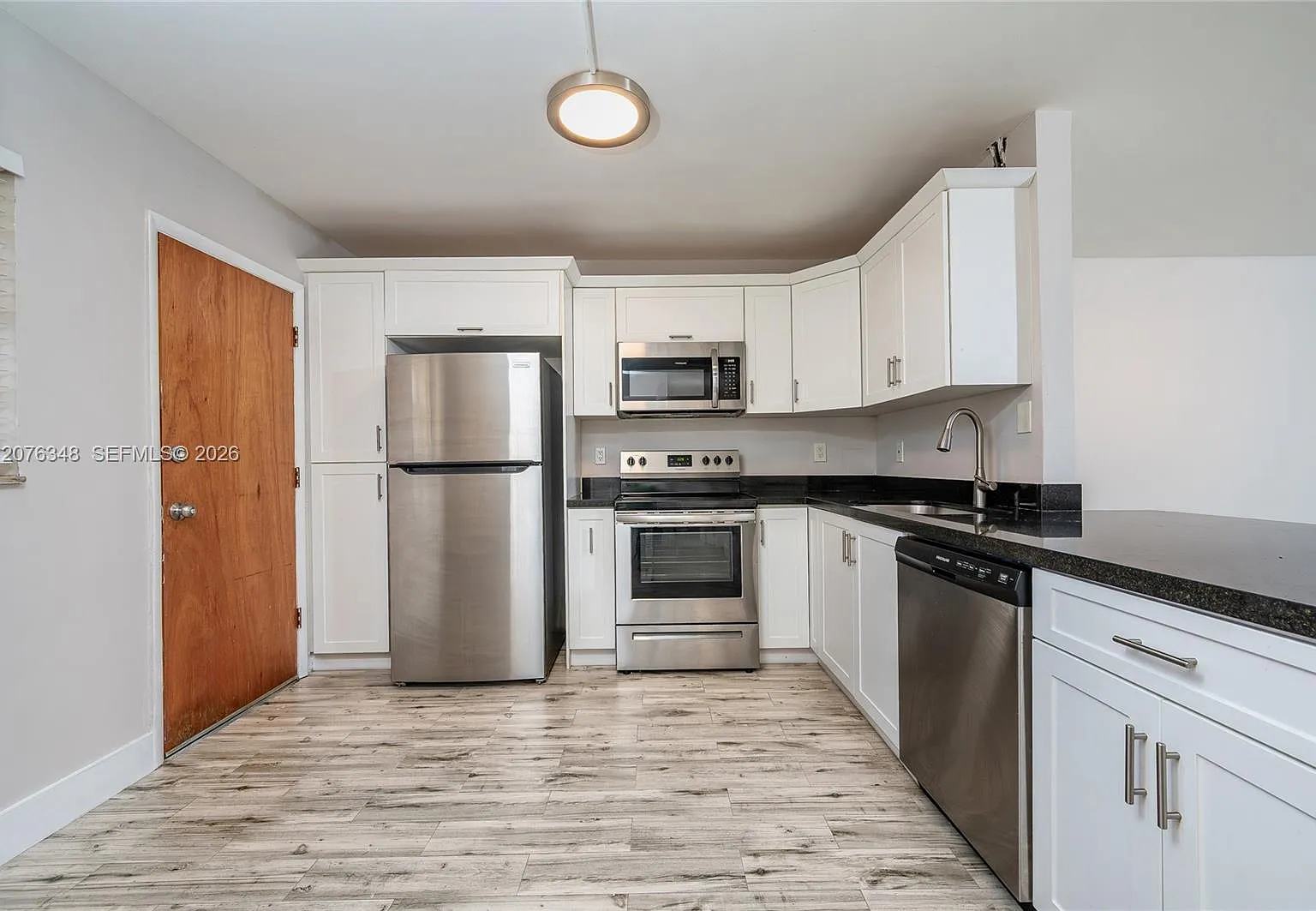Jade Winds Group Bamboo G — Photo 4