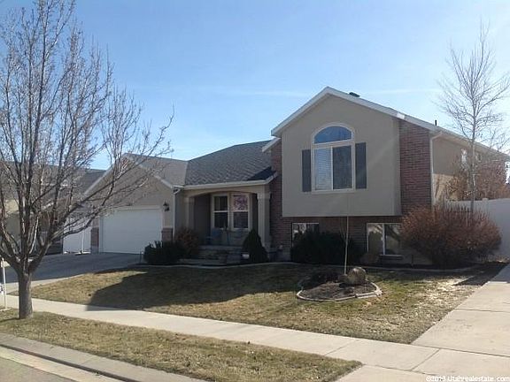 3rd image of 4857 W Village Glen Cir