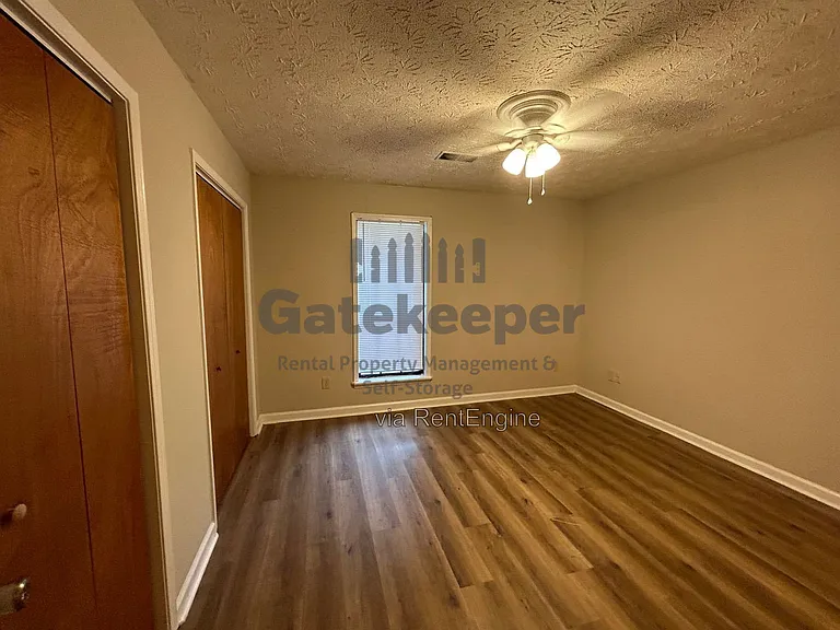 115 Meadowbrook Ct #A — Photo 5