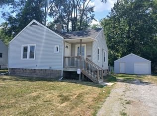 7324 W Taft St, Merrillville, IN 46410