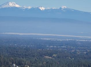 15090 Middletown Park Dr, Redding, CA 96001