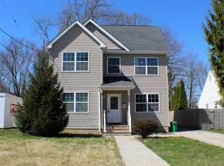 382 W Prospect Ave, Keyport, NJ 07735