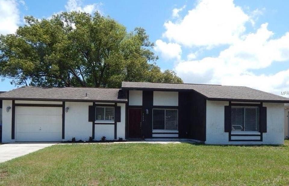 1st image of 5028 Gardengate Ln