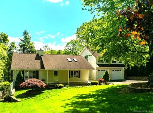 2 Topsfield Rd, Bristol, CT 06010