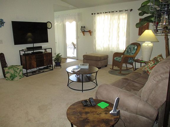3rd image of 14289 Brentwood Dr