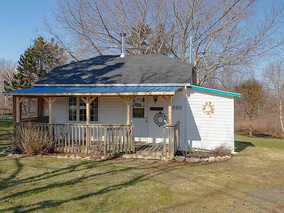 3rd image of 603 Fort Point Rd
