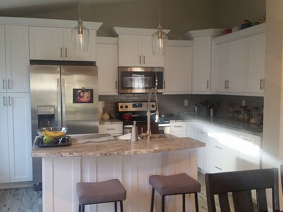 4th image of 3342 Peterborough Pl