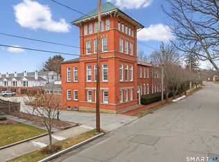 The Fair Street Condominium, Guilford, CT 06437