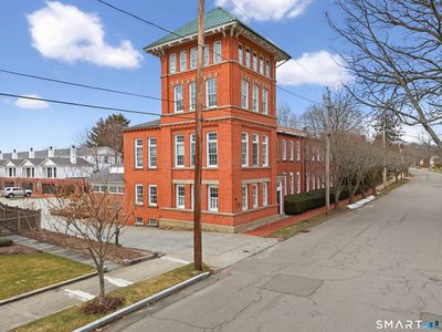 18 Fair Street APT 5, Guilford, CT, 06437