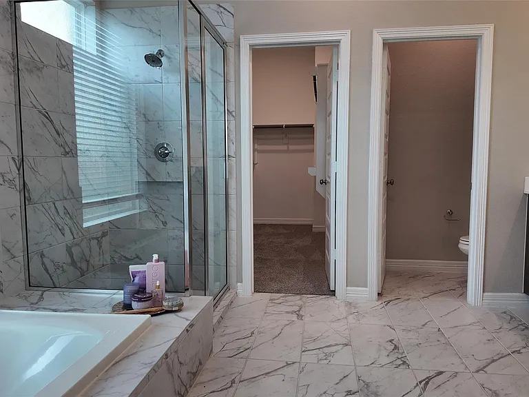 360 Mallorn Ln — Photo 13
