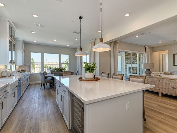 5th image of 1344 Bear Creek Dr