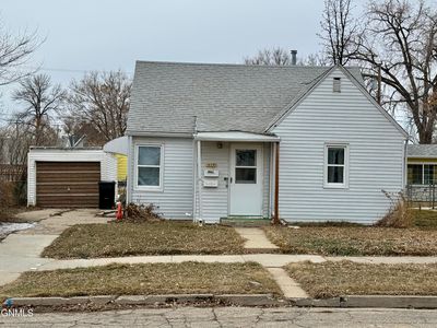 417 7th Ave W, Williston, ND, 58801