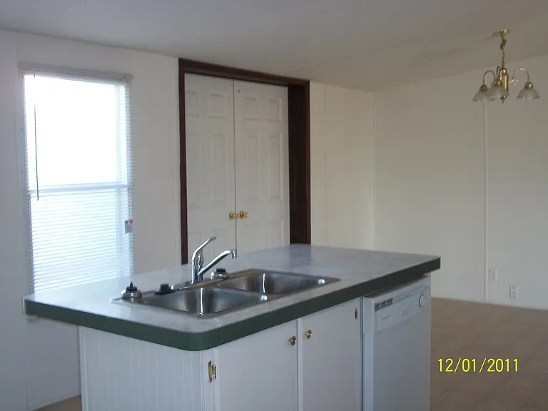 103 Newby Ln — Photo 1