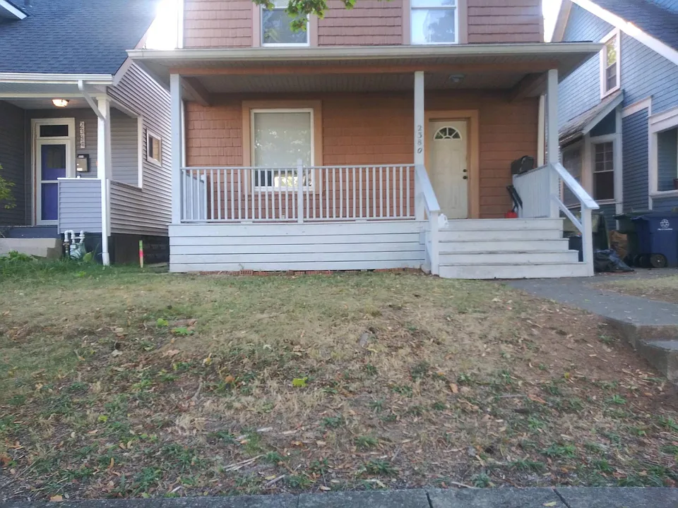 2380 Indiana Ave