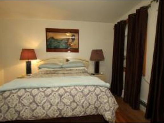 5th image of 165 Bay 46 St #1