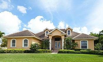 1st image of 111 Estero Ct