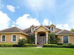 111 Estero Ct, Estero, FL 33928