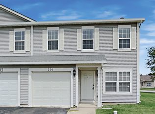 701 S Zachary Dr, Romeoville, IL 60446