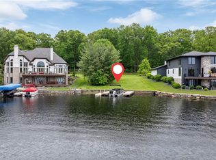 Bayview Ter, Akron, OH 44319