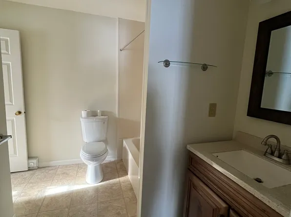 431 Westview Cir #431, Williston, VT 05495