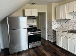 1237 Laura St FLOOR 2, Utica, NY 13501