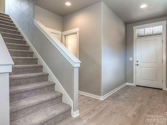3rd image of 60444 Hedgewood Ln Lot 184