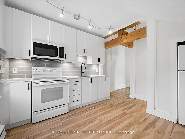 38B Concession St — Photo 10