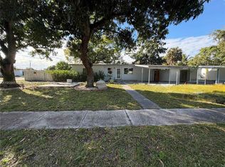 4210 SW 10th St, Plantation, FL 33317