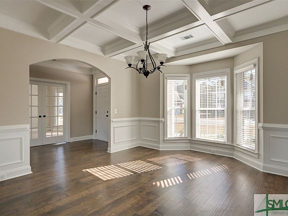 3rd image of 110 Clover Pointe Circle
