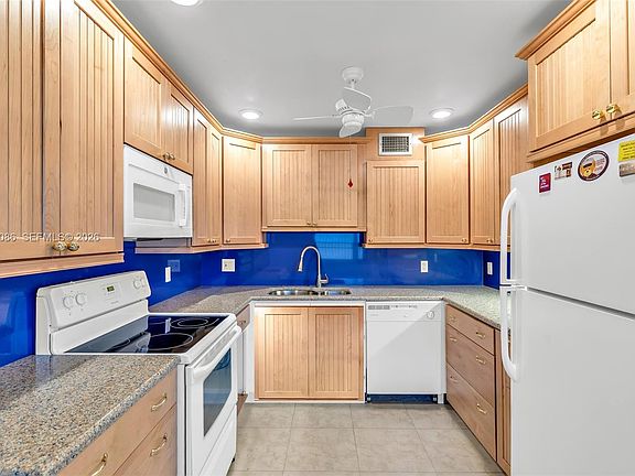 2nd image of 145 Grantham Cir #145-C