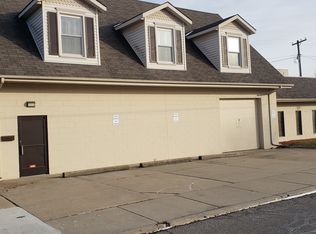 881 4th St APT 1, Wyandotte, MI 48192