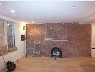 Rented by R New York