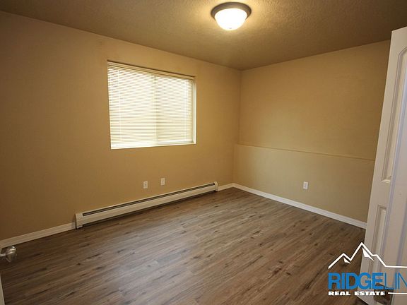 4th image of 2326 14th Ave S APT 5