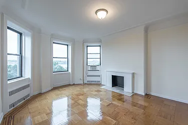 Rented by Thor Equities