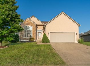 828 S Cobble Creek Blvd, Nixa, MO 65714