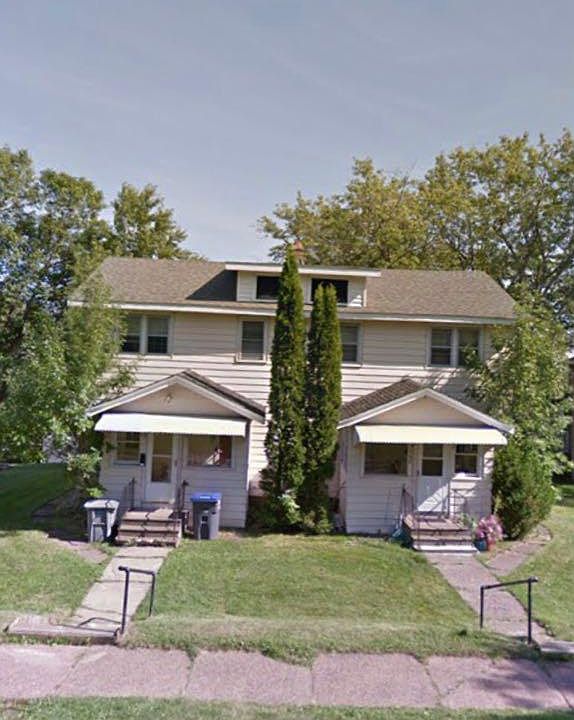 1st image of 608 Spear Ave