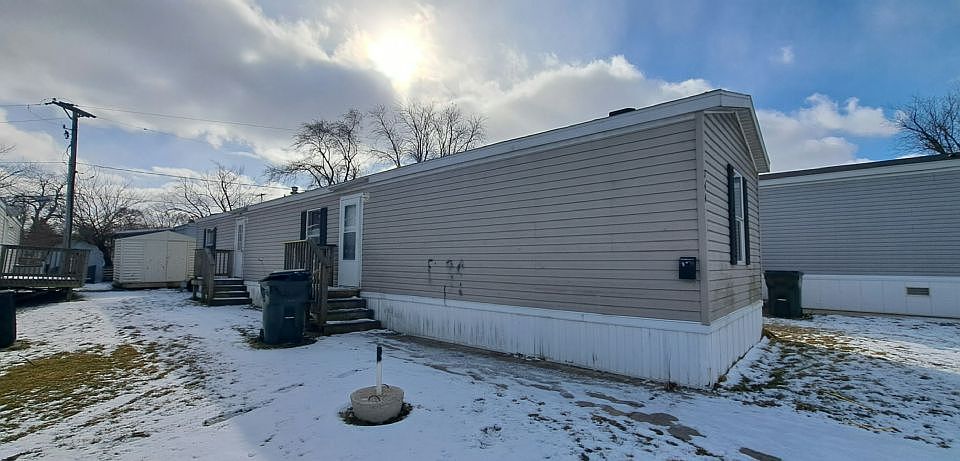 1st image of 744 Michelle Dr