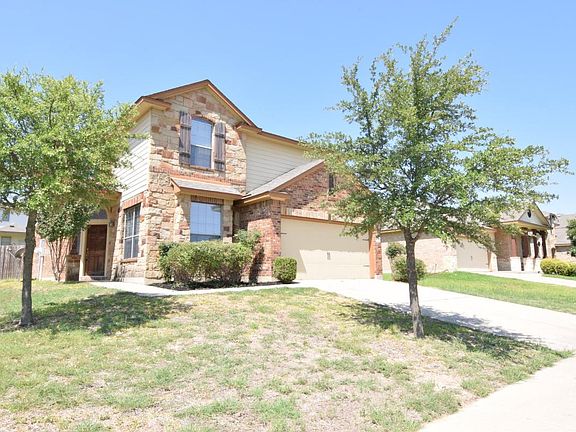 2nd image of 6801 Golden Oak Ln