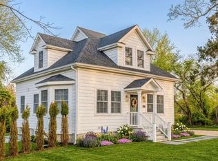 54 Hayground Rd, Water Mill, NY 11976