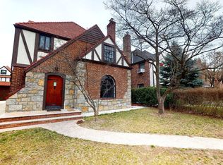 69-15 Ingram St #1, Forest Hills, NY 11375
