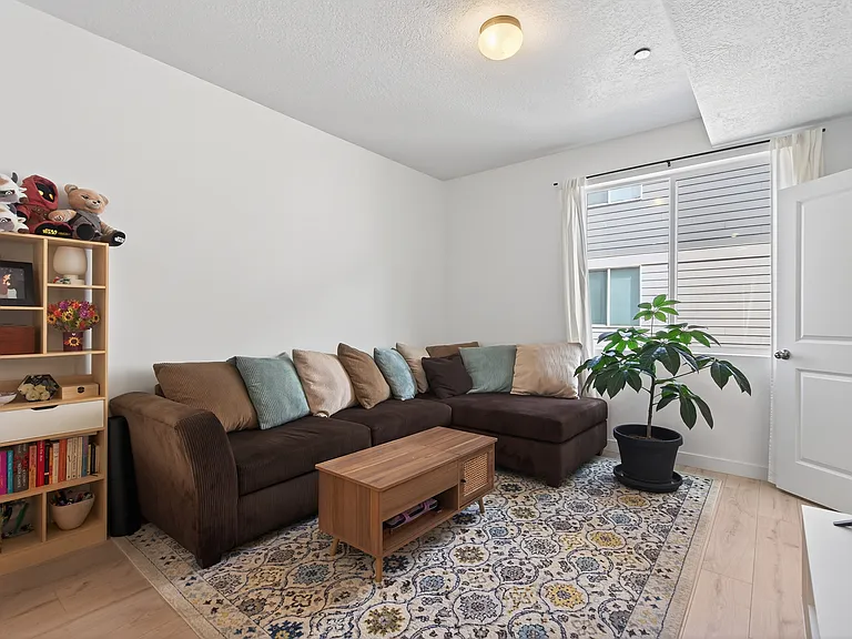 1146 S Redwood Rd #604 — Photo 11