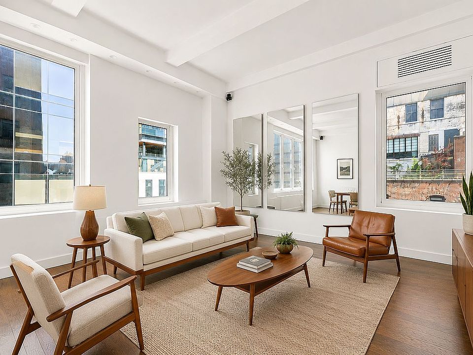 1st image of 21 E 22nd St APT 10F